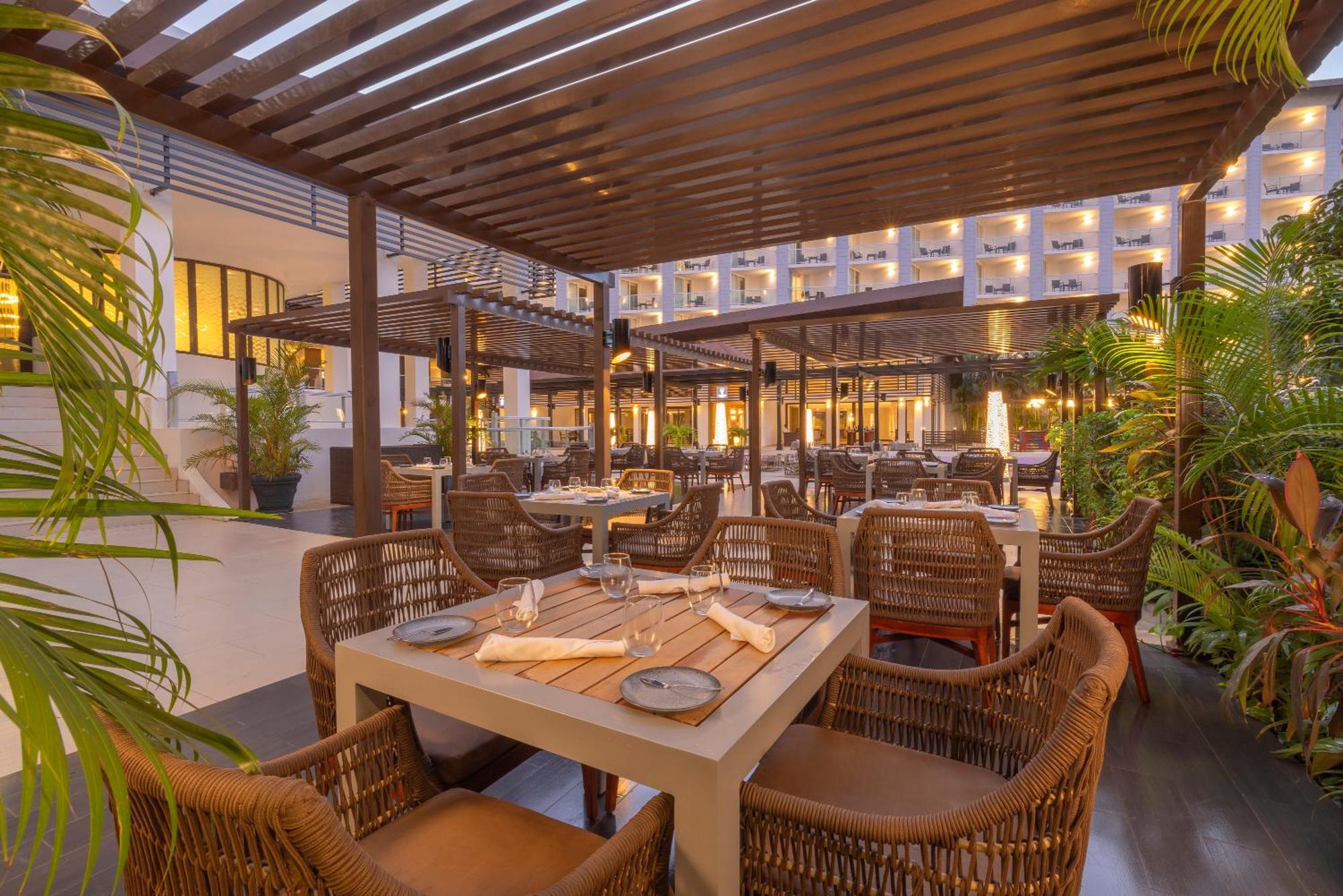 Hideaway At Royalton Blue Waters, An Autograph Collection All-Inclusive Resort - Adults Only Falmouth Dış mekan fotoğraf